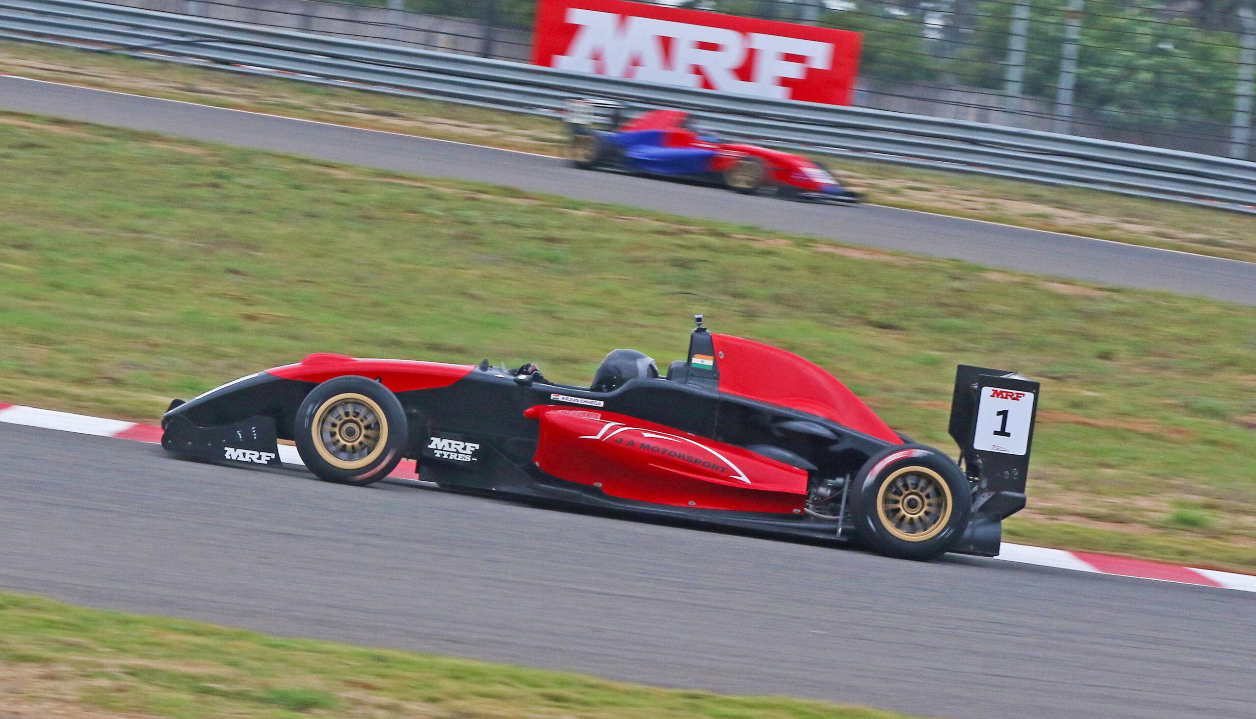 Arjun Chheda on way to winning the MRF F2000 race (July 19)