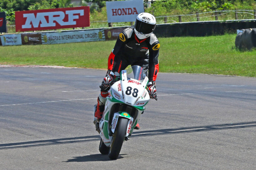 Rahil Pillarisetty celebrating his win in the Pro-Stock 301-400cc Open race (Oct 5)